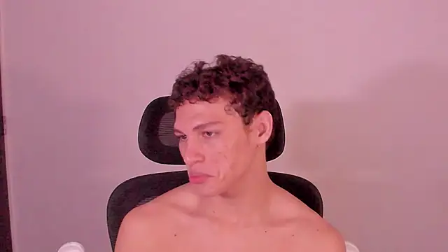 laurent nova online show from 03/24/26, 06:46