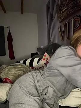 xxdorkax6 online show from 04/03/26, 08:26