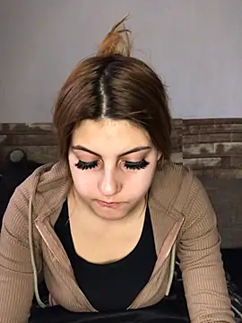 xxdorkax6 online show from 02/21/25, 10:07