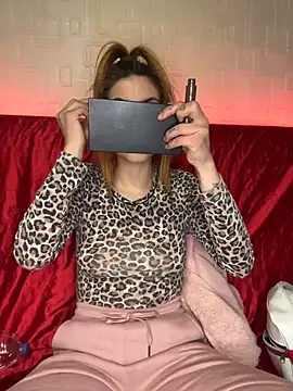 xxdorkax6 online show from 03/20/25, 10:07