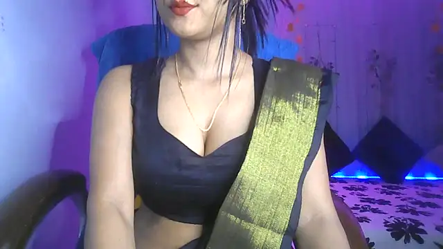 Queenhimanshi online show from 02/25/25, 07:20