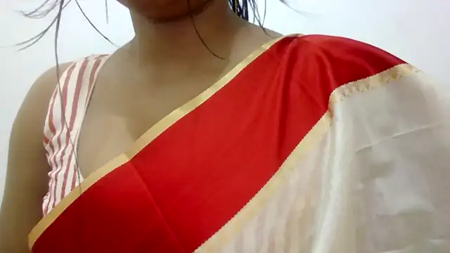 Queenhimanshi online show from 11/29/25, 01:50