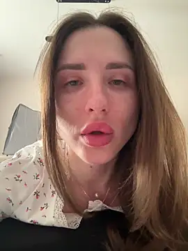 Jullia Carter online show from 04/03/26, 06:20