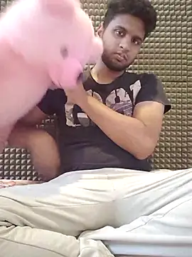 Snapshot of mykecockslong chatting on 10/17/25, 09:56 mykecockslong online show from 10/17/25, 09:56