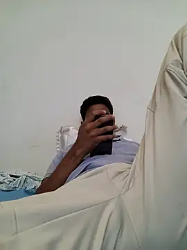 Snapshot of mykecockslong chatting on 02/20/25, 09:22 mykecockslong online show from 02/20/25, 09:22