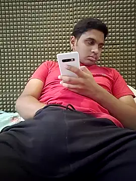 Snapshot of mykecockslong chatting on 11/01/25, 09:47 mykecockslong online show from 11/01/25, 09:47