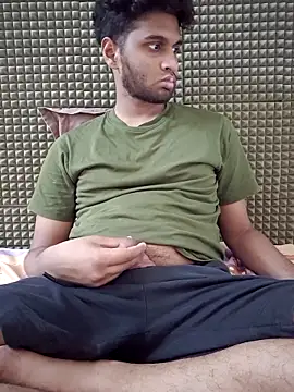 Snapshot of mykecockslong chatting on 10/20/25, 10:16 mykecockslong online show from 10/20/25, 10:16