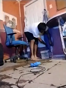 brownfeet online show from 02/10/25, 04:52