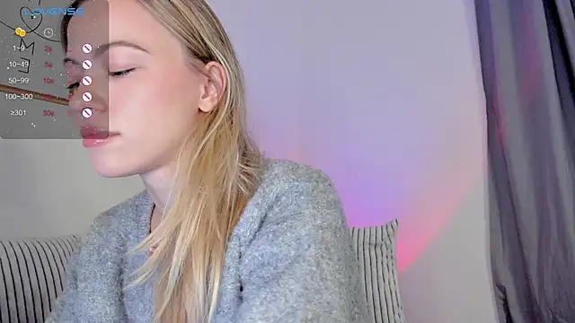 damn cutie online show from 11/17/25, 04:33