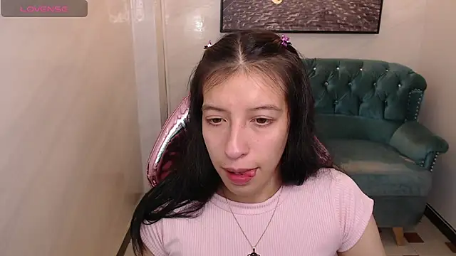  lucy v online show from 02/05/25, 03:13