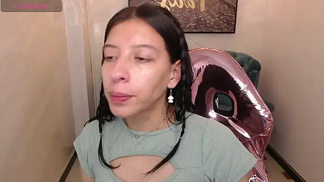  lucy v online show from 02/07/25, 03:34