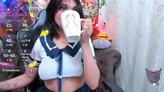 Snapshot of ravenn_20 chatting on 05/19/26, 11:50 ravenn 20 online show from 05/19/26, 11:50