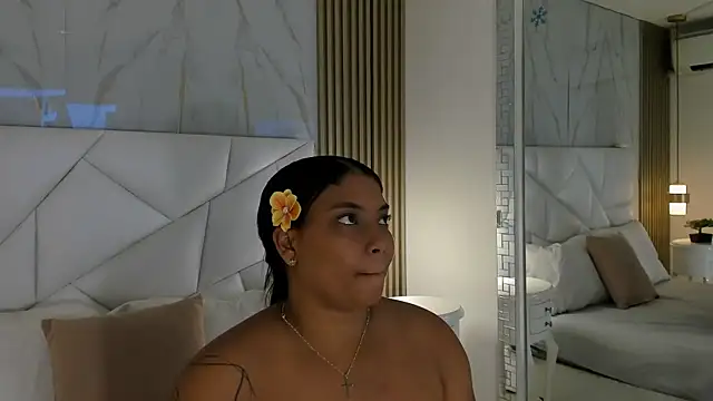 belacampbell online show from 06/02/26, 05:51