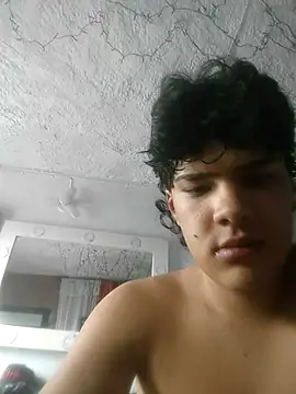 masterdaniel88 online show from 07/14/26, 08:04