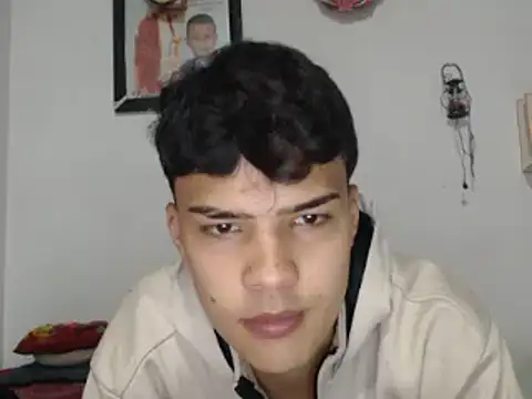 masterdaniel88 online show from 02/09/25, 08:34