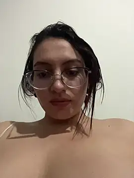 VioletPearson online show from 02/06/26, 10:50
