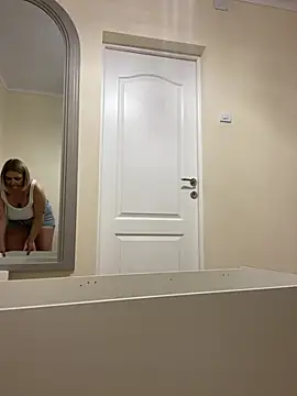 RissaRheys online show from 04/23/26, 12:29