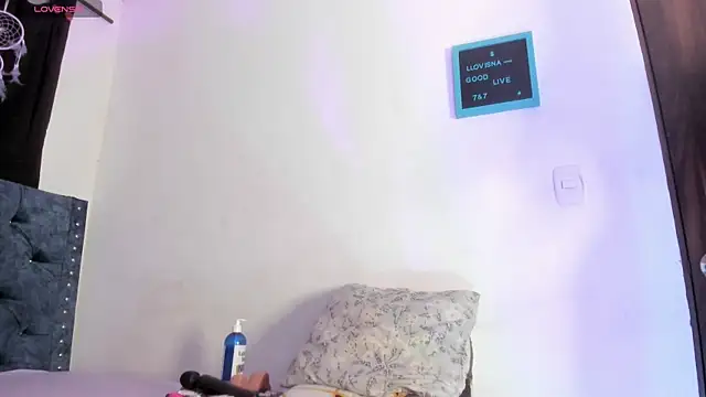 katia  dann online show from 12/15/25, 06:58