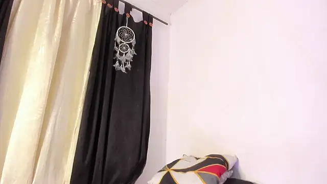 katia  dann online show from 10/18/25, 09:17