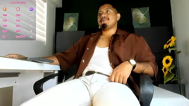 Jan Flp online show from 10/13/25, 01:02