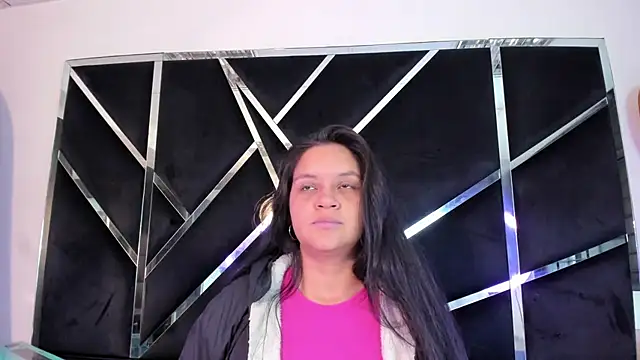 Ivanna18 x online show from 11/08/25, 03:21