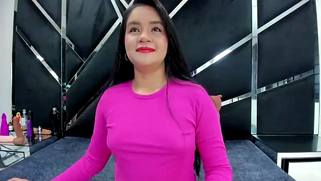 Snapshot of Ivanna18_x chatting on 09/28/25, 04:08 Ivanna18 x online show from 09/28/25, 04:08