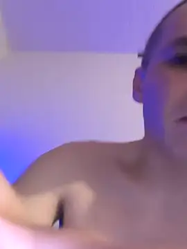 AttractiveSilk5 online show from 02/10/26, 02:21