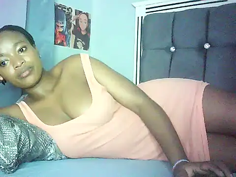 Cryaluna online show from 03/06/26, 06:30