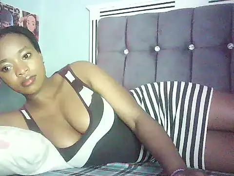 Cryaluna online show from 03/13/26, 07:24