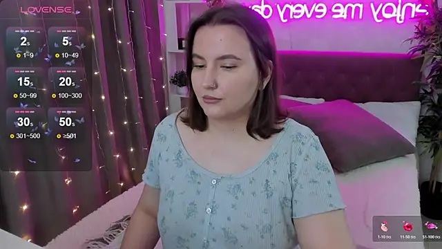 FeralPeach online show from 11/09/25, 04:38