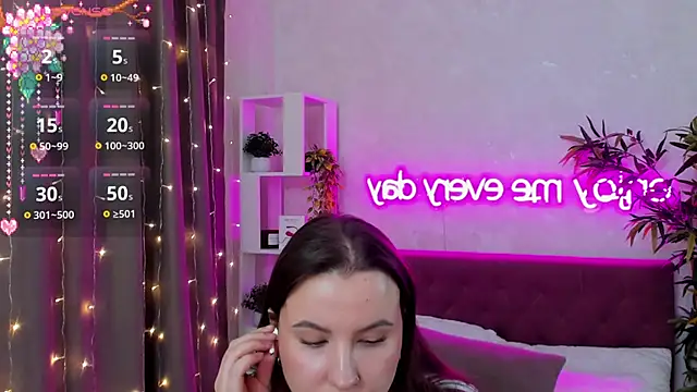 FeralPeach online show from 03/02/25, 11:52