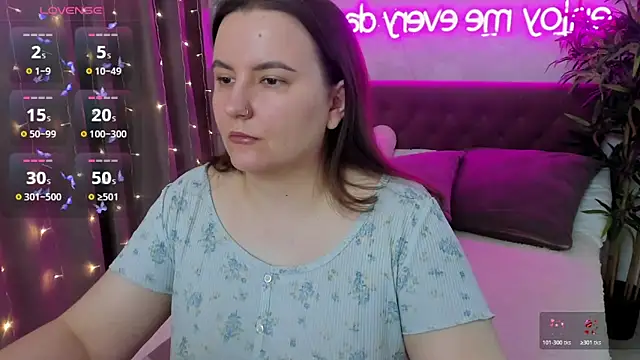 FeralPeach online show from 04/05/26, 04:30