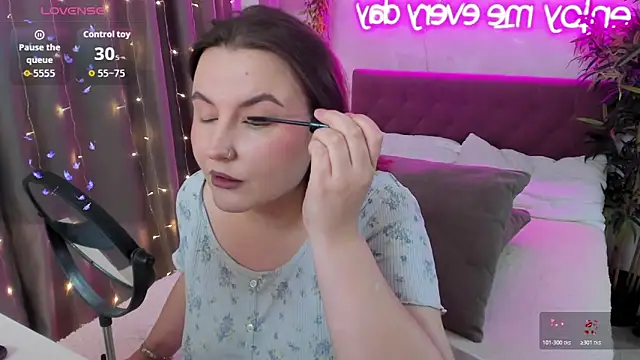 FeralPeach online show from 01/11/26, 06:42