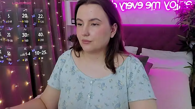 FeralPeach online show from 04/19/26, 08:04