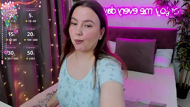 FeralPeach online show from 03/13/25, 06:48