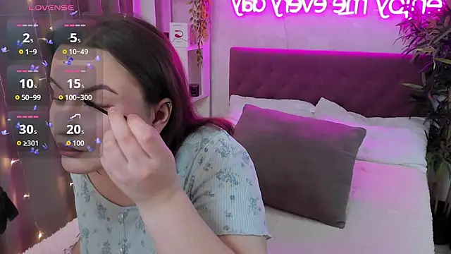 FeralPeach online show from 01/15/26, 04:05