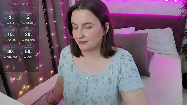 FeralPeach online show from 11/29/25, 05:07