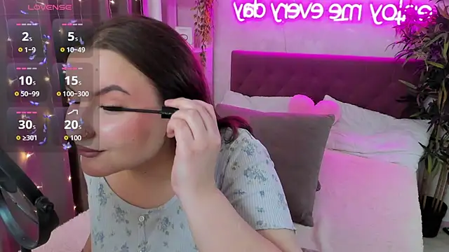 FeralPeach online show from 03/08/26, 05:11