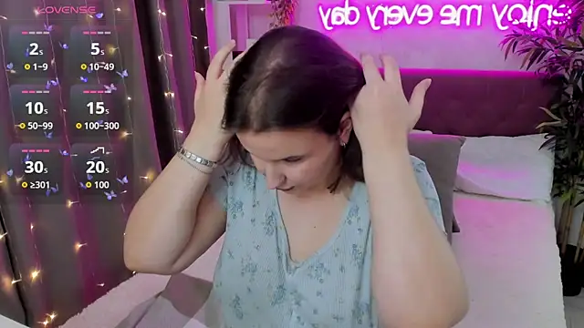 FeralPeach online show from 11/01/25, 06:41