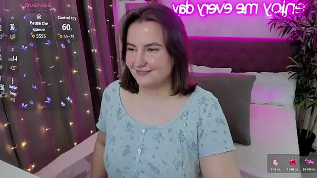 FeralPeach online show from 10/15/25, 05:39