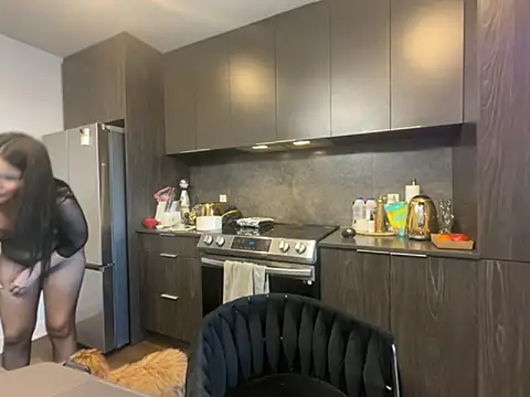 yourgoddessangela online show from 04/17/26, 09:50