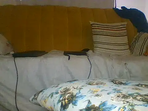 Snapshot of sherry_anne chatting on 07/20/26, 10:39 sherry anne online show from 07/20/26, 10:39