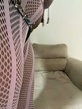 Rose berry online show from 02/17/26, 06:33