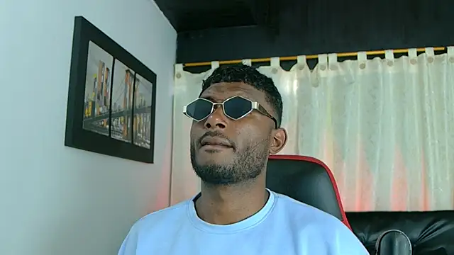 Black indiian online show from 09/09/25, 03:54