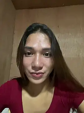 Snapshot of Ur_dreamgurl05 chatting on 03/04/26, 01:52 Ur dreamgurl05 online show from 03/04/26, 01:52