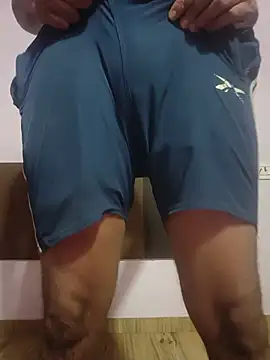 Collegeboywithbigweapan21 online show from 05/31/26, 05:19