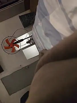 719610 online show from 11/06/25, 03:54