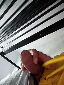 719610 online show from 04/08/26, 02:57