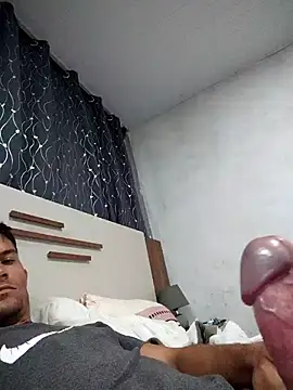 719610 online show from 11/11/25, 03:18