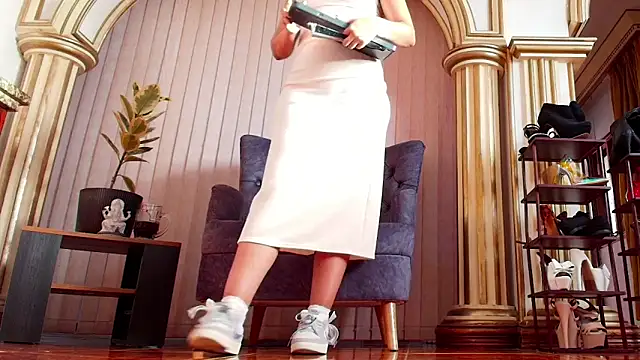missmabelle online show from 05/24/26, 10:31